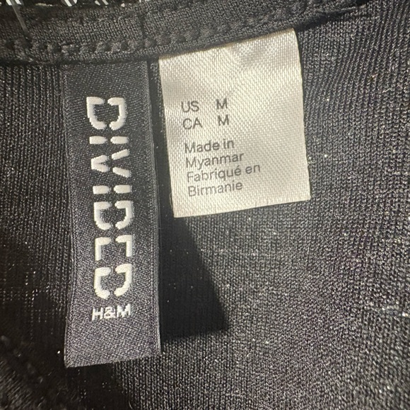 Divided by H&M Shimmery Backless Long Sleeve Sequin Dress - Picture 7 of 7